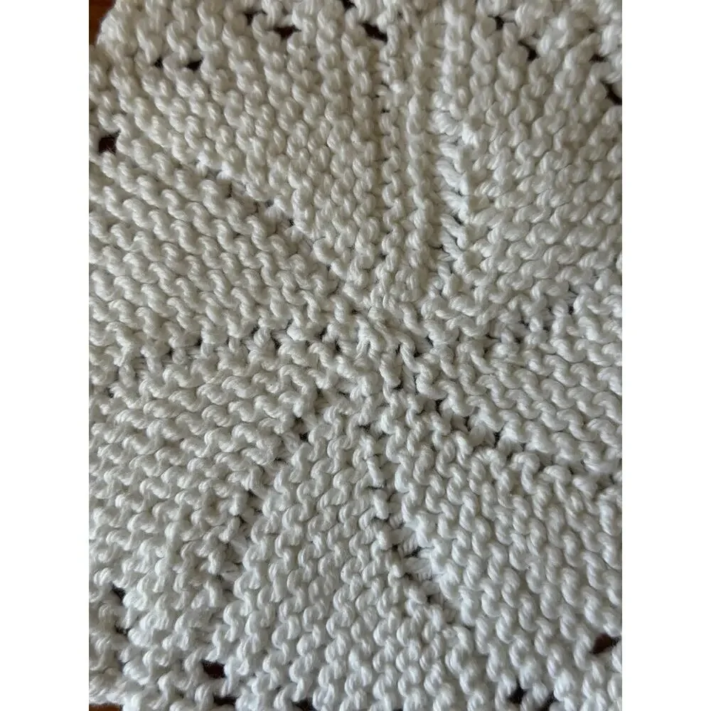 Vintage Crochet Pot Holder Bundle Set 4 Handmade Kitchen Decor White Red Cream